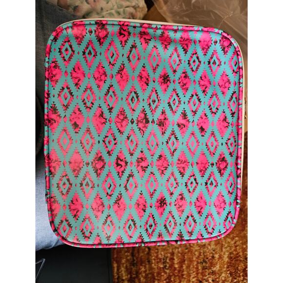 Aztec Costetic Box Makeup Carrying Case - Picture 4 of 4